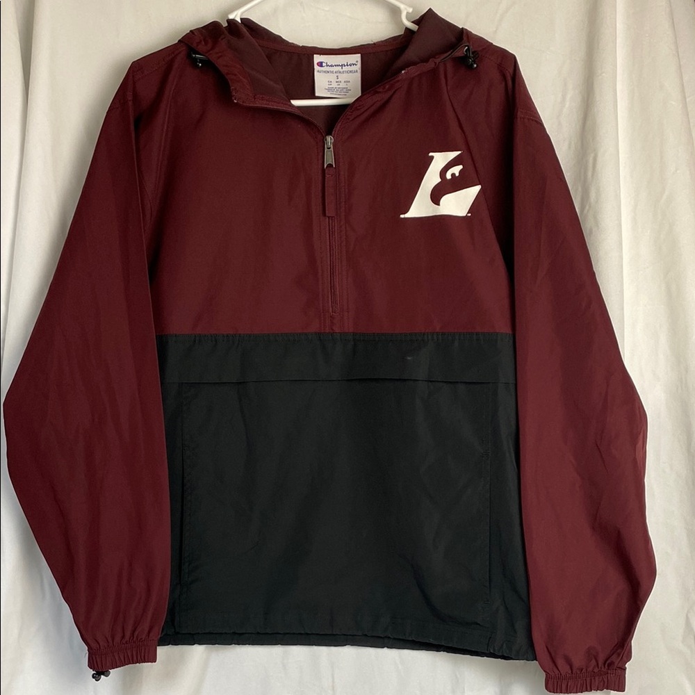 Champion UW-La Crosse WI Maroon and Black Windbreaker Jacket